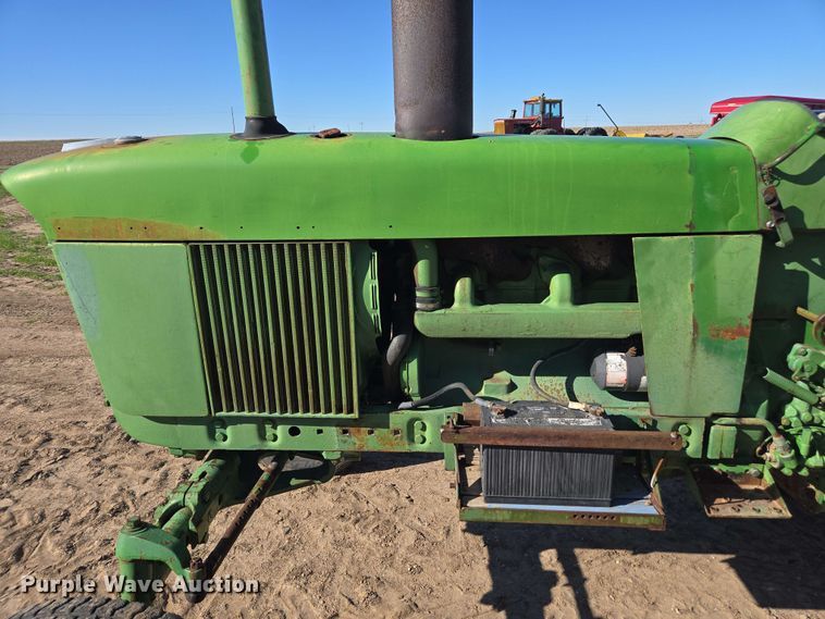 image for item DE2178 1970 John Deere 4020 tractor