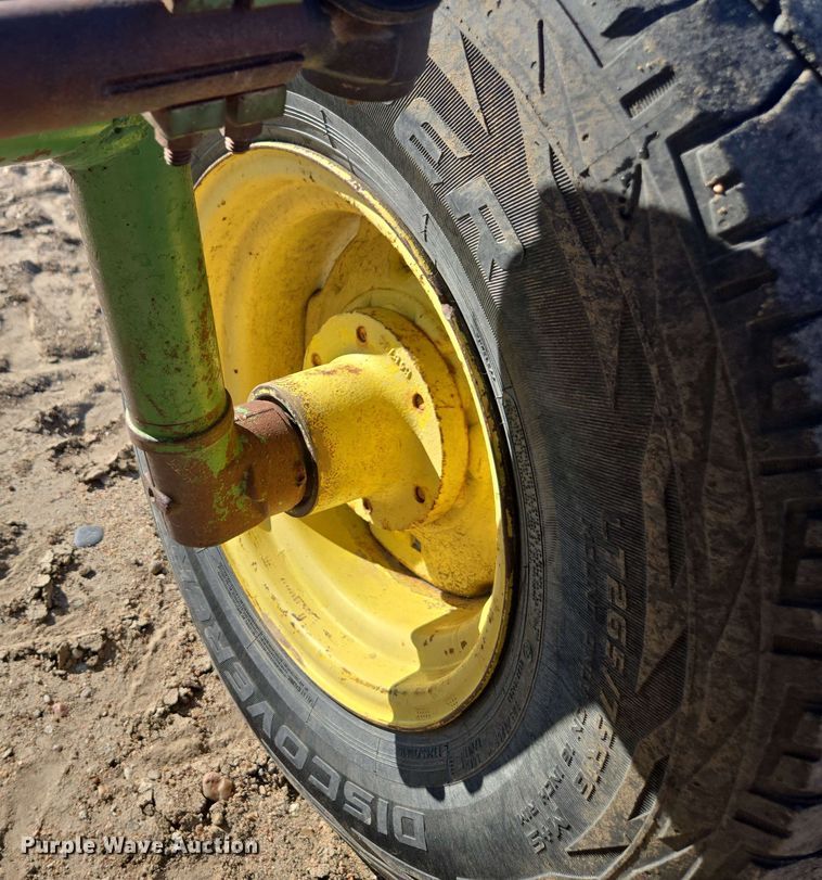 image for item DE2178 1970 John Deere 4020 tractor