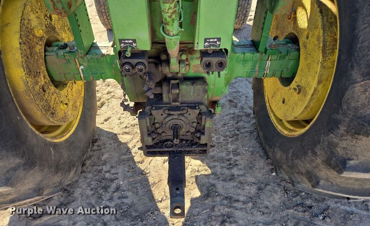 image for item DE2178 1970 John Deere 4020 tractor