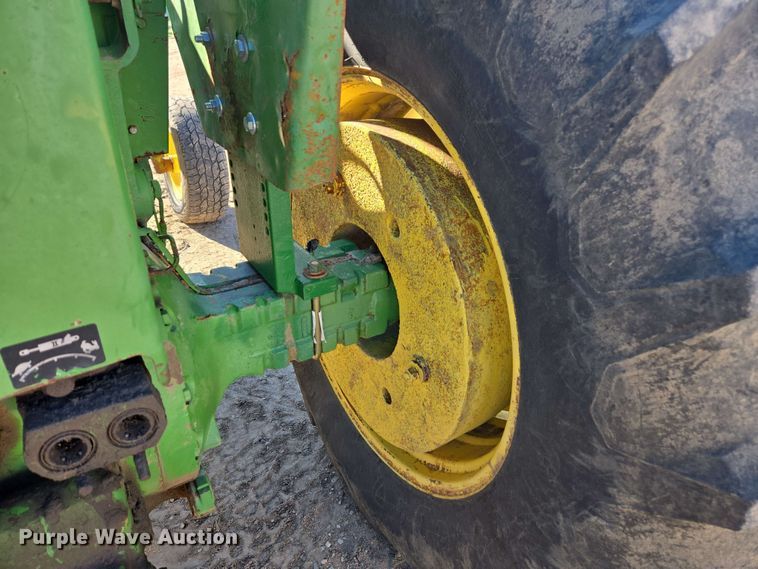 image for item DE2178 1970 John Deere 4020 tractor