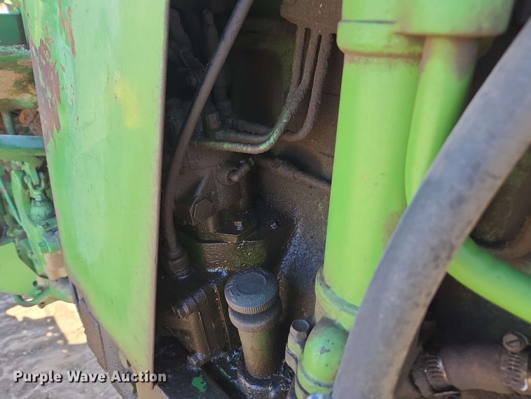 image for item DE2178 1970 John Deere 4020 tractor