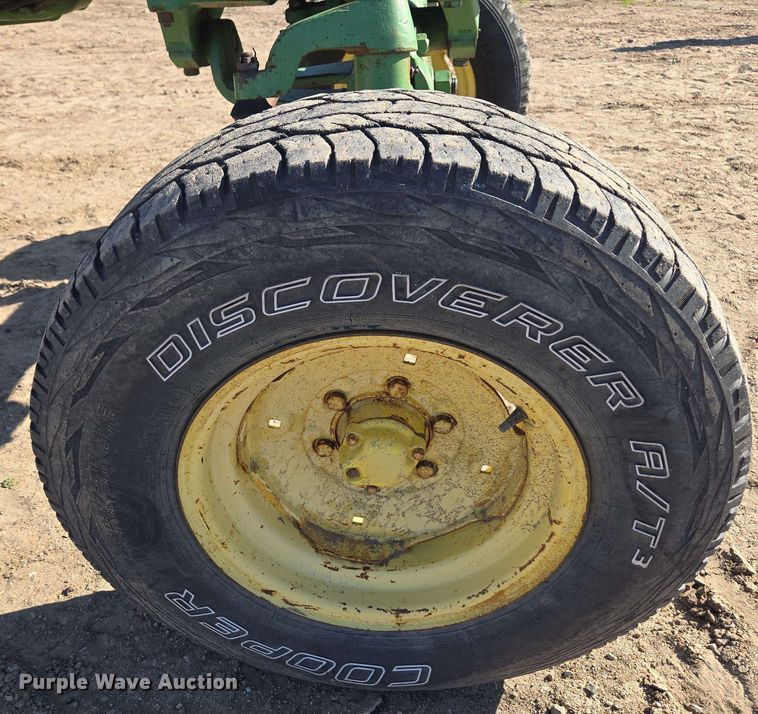 image for item DE2178 1970 John Deere 4020 tractor