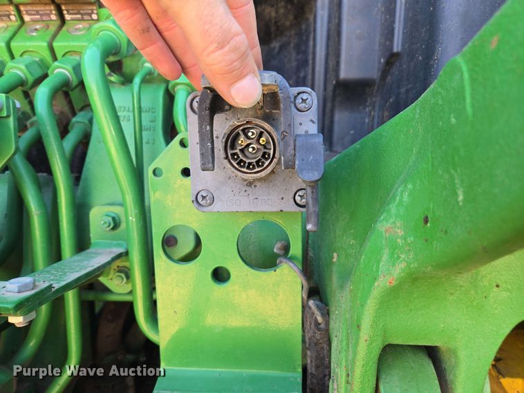 image for item DE2179 2017 John Deere 6175R MFWD tractor