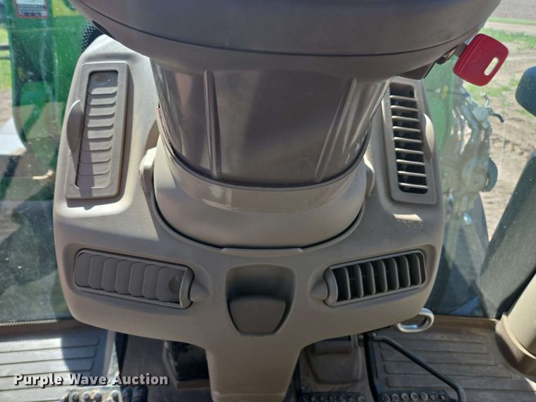 image for item DE2179 2017 John Deere 6175R MFWD tractor