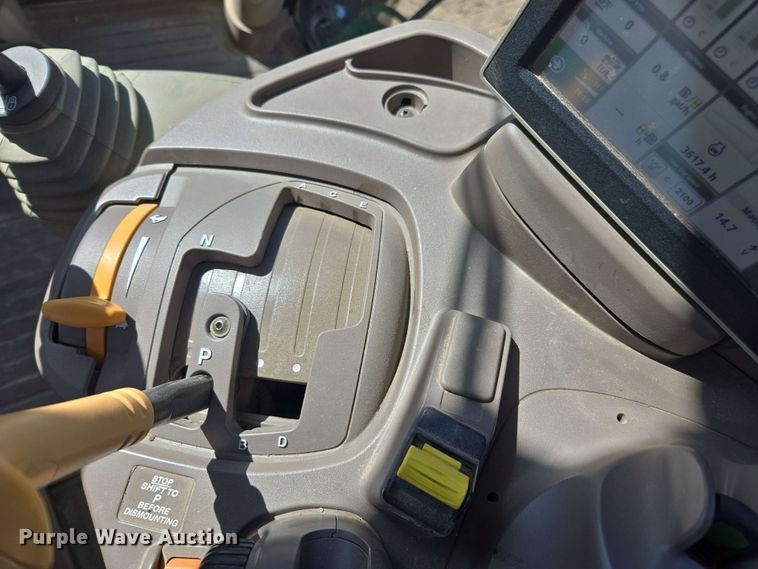 image for item DE2179 2017 John Deere 6175R MFWD tractor