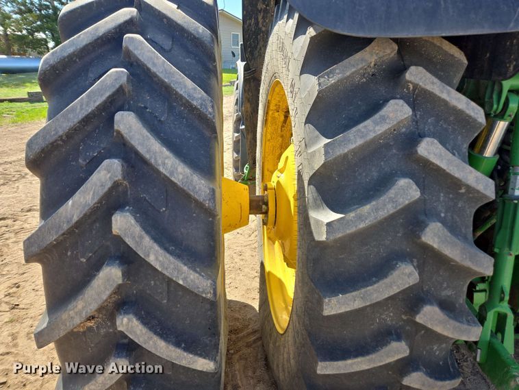 image for item DE2179 2017 John Deere 6175R MFWD tractor