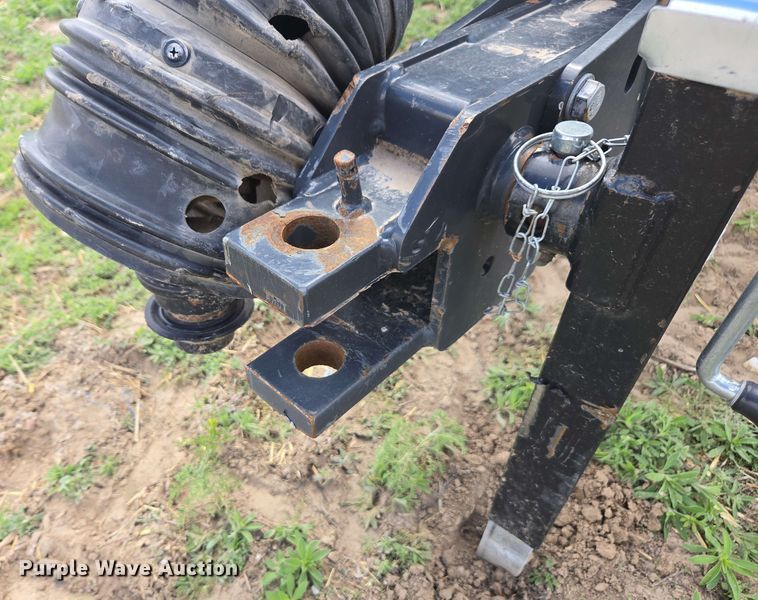 image for item DE2181 2020 Kuhn VB560 TWINCHARGE round baler