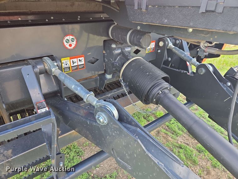 image for item DE2181 2020 Kuhn VB560 TWINCHARGE round baler