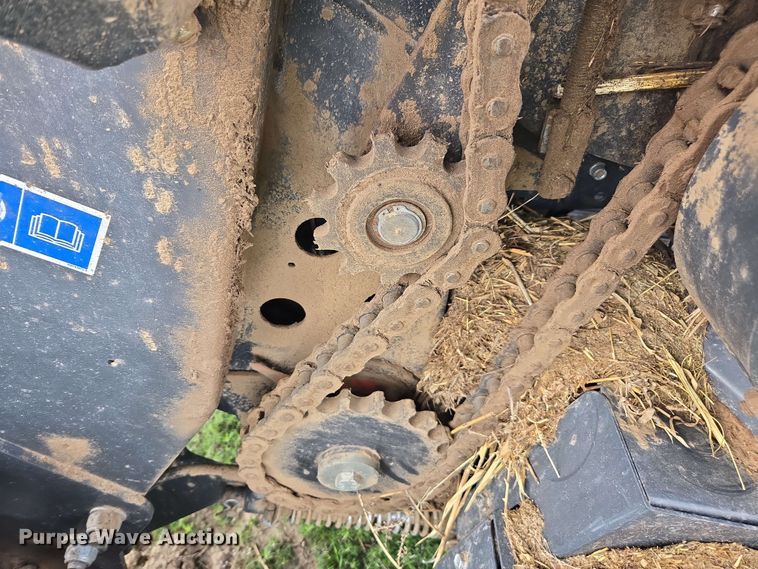 image for item DE2181 2020 Kuhn VB560 TWINCHARGE round baler