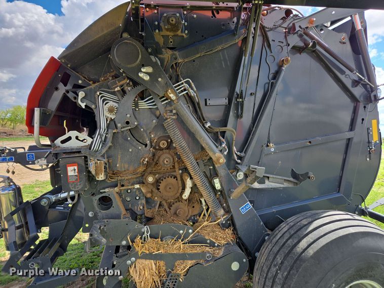 image for item DE2181 2020 Kuhn VB560 TWINCHARGE round baler