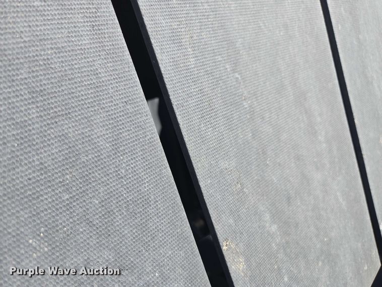 image for item DE2181 2020 Kuhn VB560 TWINCHARGE round baler