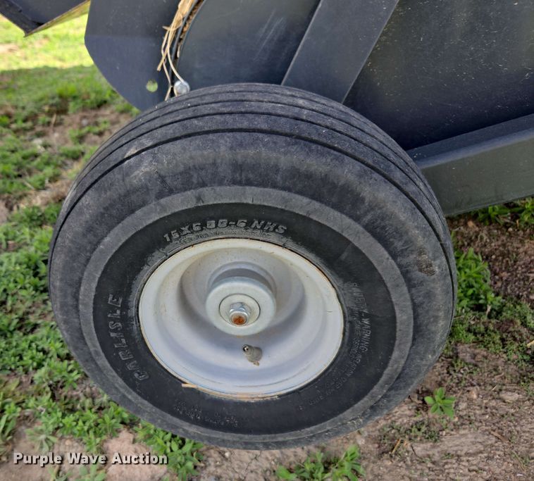 image for item DE2181 2020 Kuhn VB560 TWINCHARGE round baler