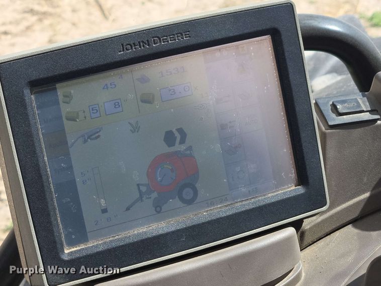 image for item DE2181 2020 Kuhn VB560 TWINCHARGE round baler