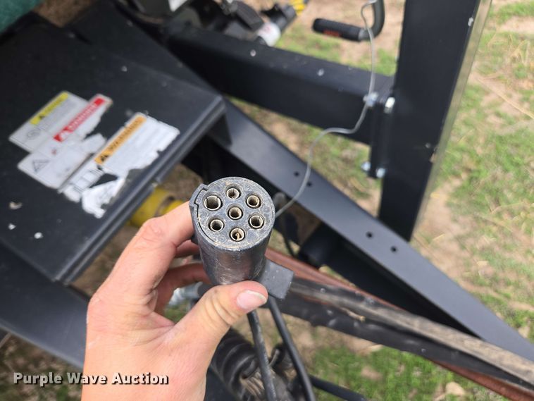 image for item DE2182 2020 Kubota BV4580 round baler