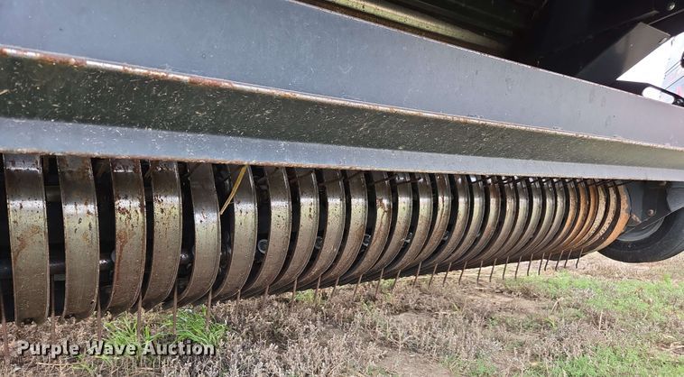 image for item DE2182 2020 Kubota BV4580 round baler