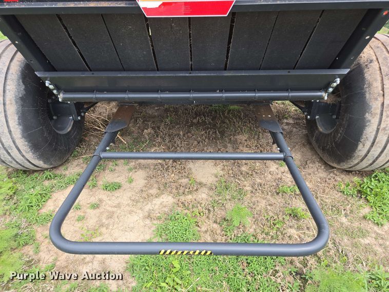 image for item DE2182 2020 Kubota BV4580 round baler