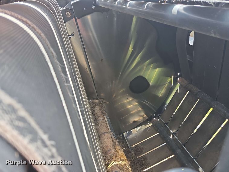 image for item DE2182 2020 Kubota BV4580 round baler