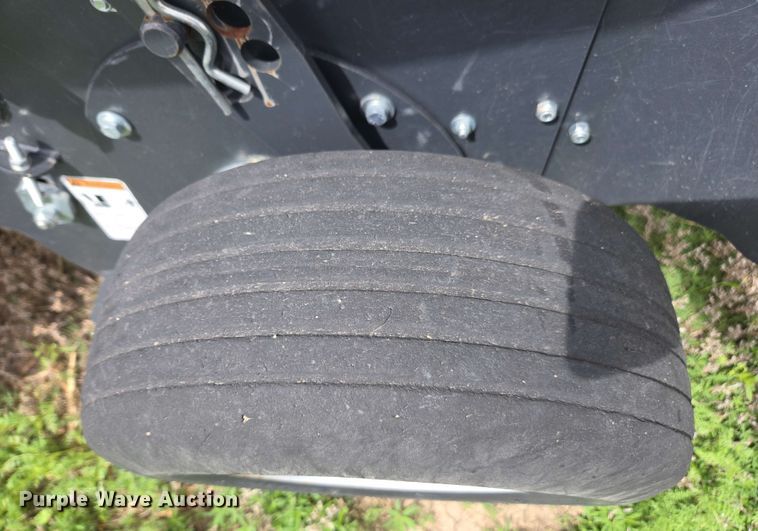 image for item DE2182 2020 Kubota BV4580 round baler