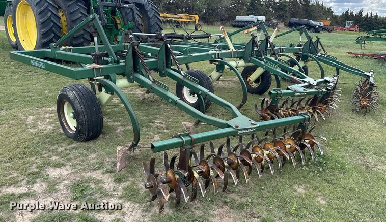 image for item DE2185 Quinstar Fallow-Master field cultivator