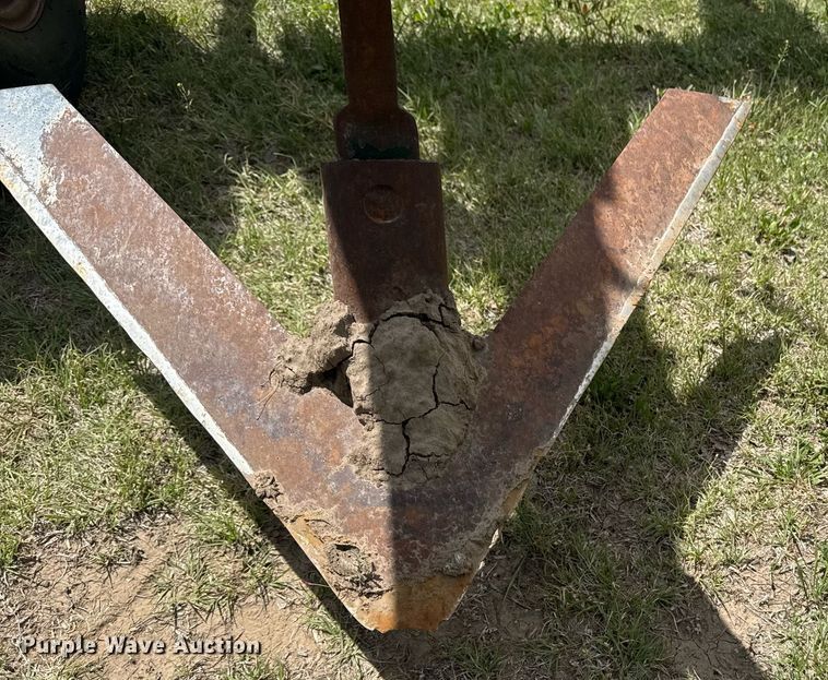 image for item DE2185 Quinstar Fallow-Master field cultivator