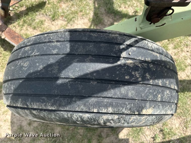 image for item DE2185 Quinstar Fallow-Master field cultivator