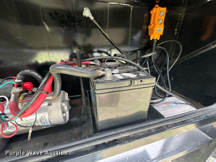 image for item DO0896 Rancho Viejo HRM240 hay bale trailer