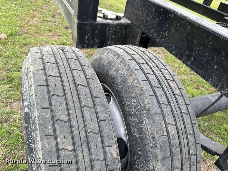 image for item DO0896 Rancho Viejo HRM240 hay bale trailer