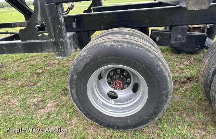 image for item DO0896 Rancho Viejo HRM240 hay bale trailer