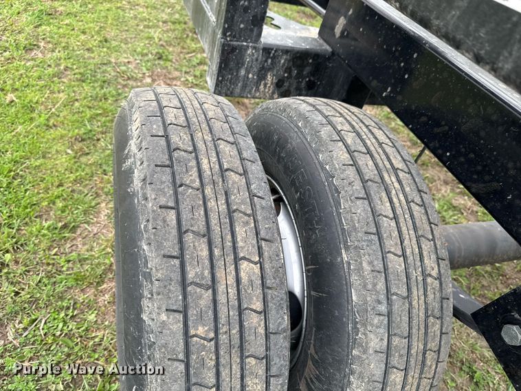 image for item DO0896 Rancho Viejo HRM240 hay bale trailer