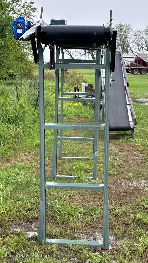 image for item DO0988 (3) conveyors