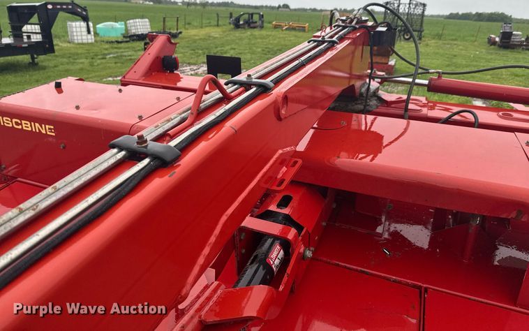 image for item DO0991 2002 New Holland 1431 Discbine disc mower