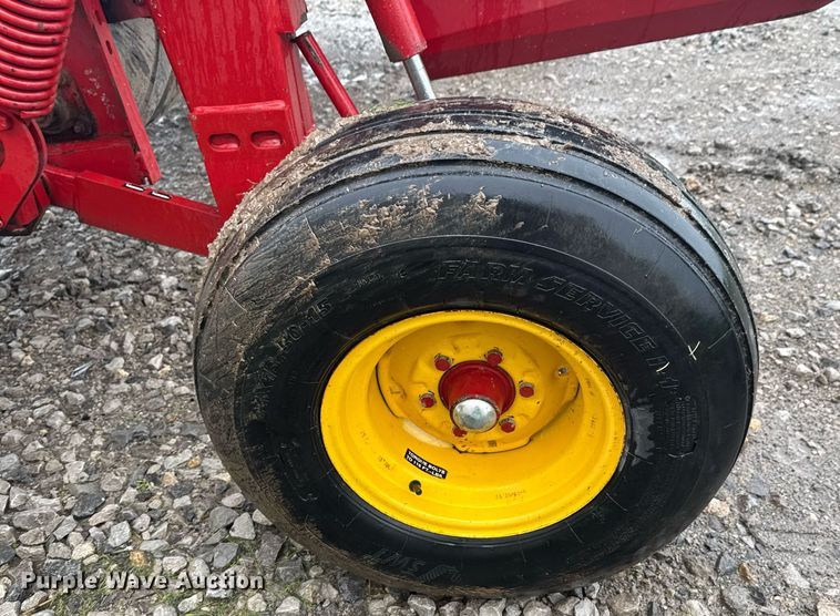 image for item DO0991 2002 New Holland 1431 Discbine disc mower