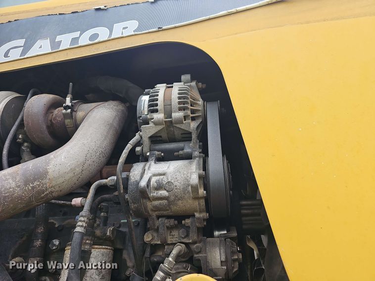 image for item DO7929 2005 RoGator 1074 sprayer