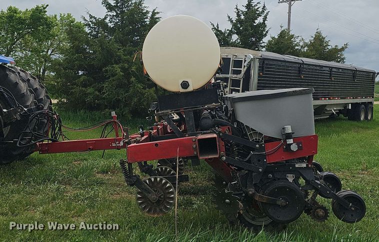 image for item DO7946 Case IH 1200 no-till planter