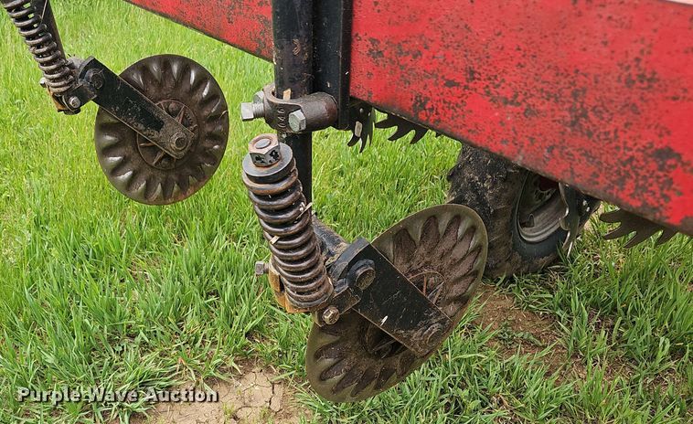 image for item DO7946 Case IH 1200 no-till planter