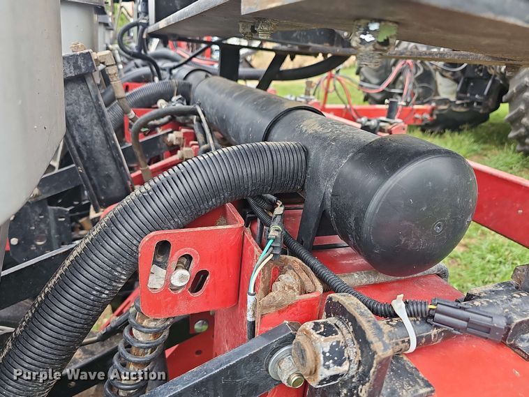 image for item DO7946 Case IH 1200 no-till planter