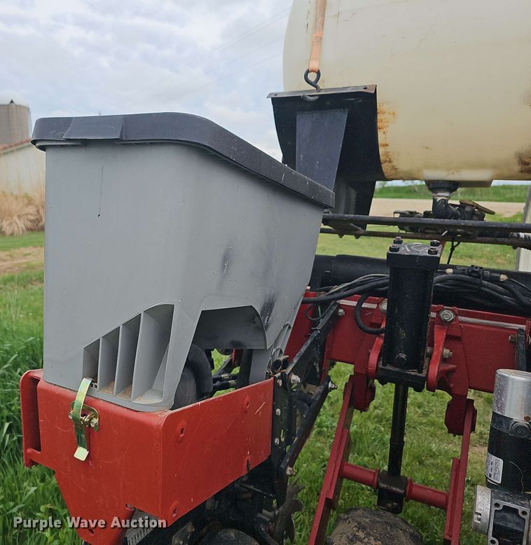 image for item DO7946 Case IH 1200 no-till planter