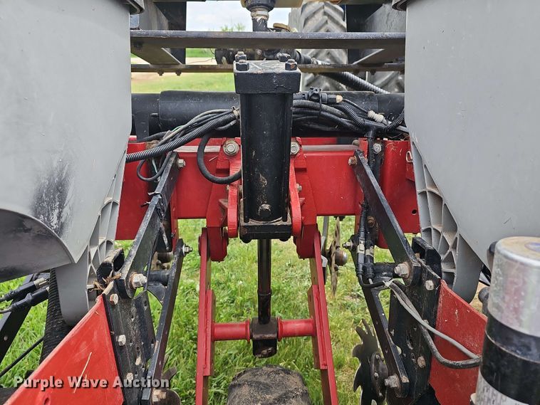 image for item DO7946 Case IH 1200 no-till planter