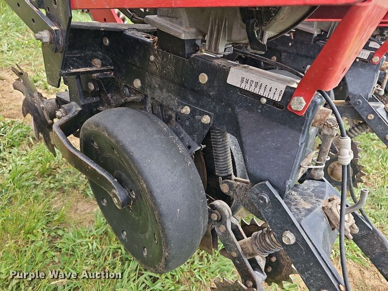 image for item DO7946 Case IH 1200 no-till planter