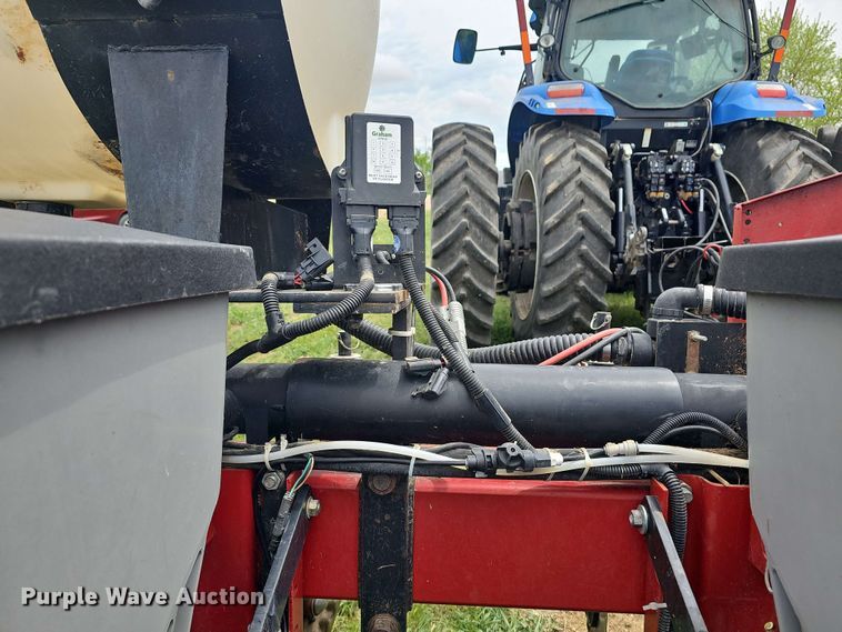 image for item DO7946 Case IH 1200 no-till planter