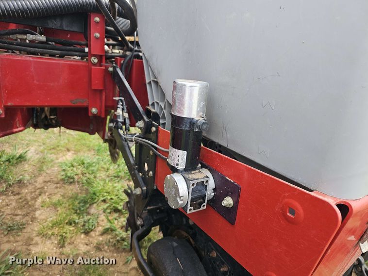 image for item DO7946 Case IH 1200 no-till planter