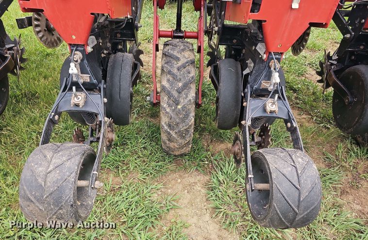 image for item DO7946 Case IH 1200 no-till planter