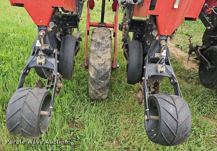 image for item DO7946 Case IH 1200 no-till planter