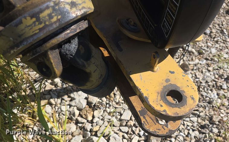 image for item DO7948 2014 Vermeer 605 Super M round baler