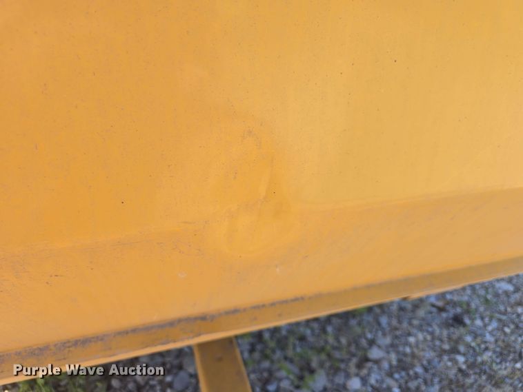 image for item DO7948 2014 Vermeer 605 Super M round baler