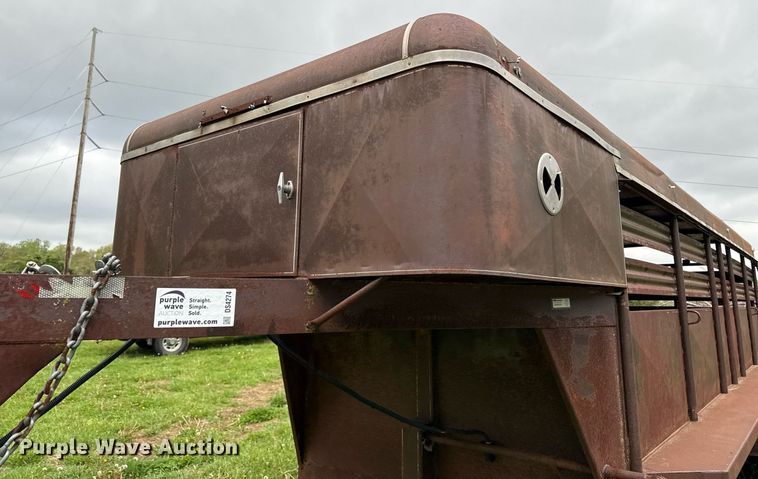 image for item DS4274 1979 Coose livestock trailer