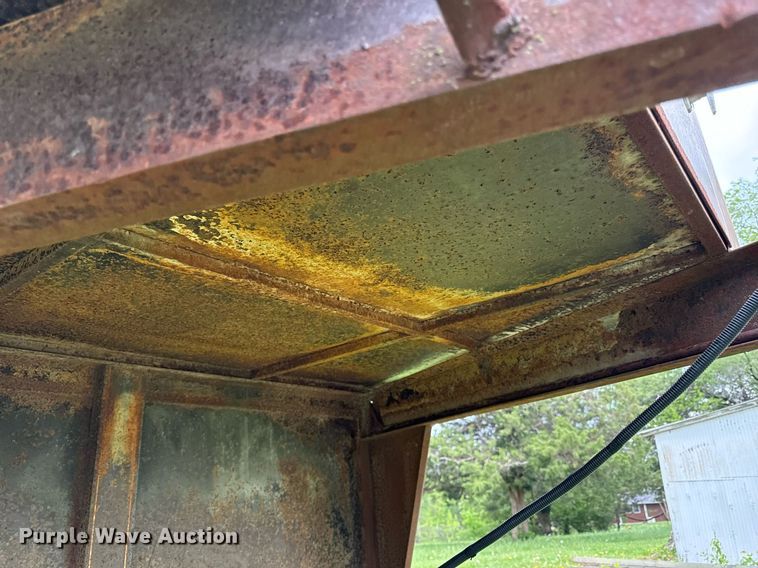 image for item DS4274 1979 Coose livestock trailer