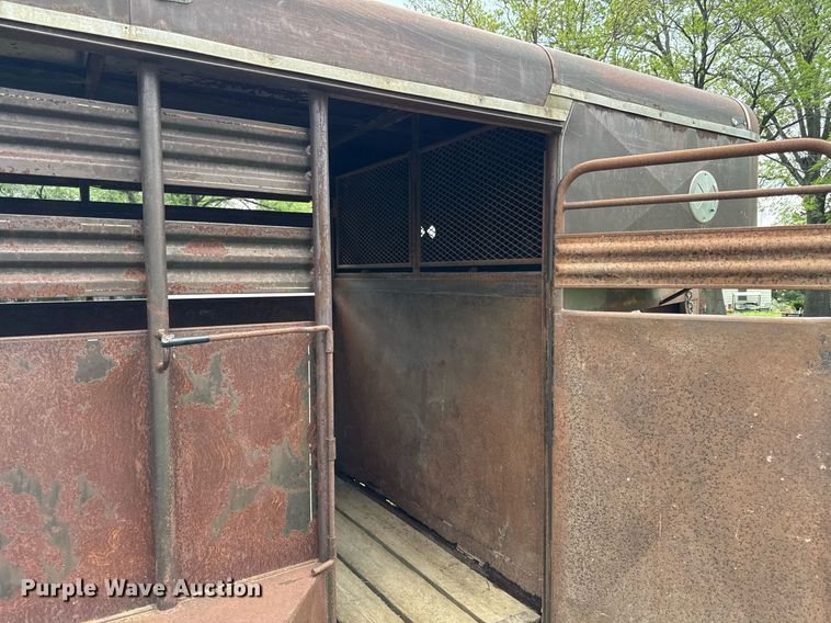 image for item DS4274 1979 Coose livestock trailer