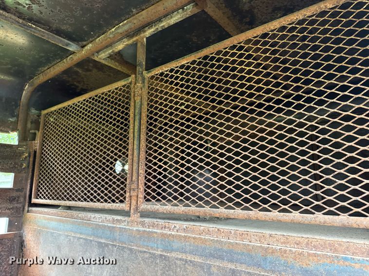 image for item DS4274 1979 Coose livestock trailer