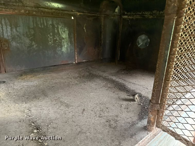 image for item DS4274 1979 Coose livestock trailer